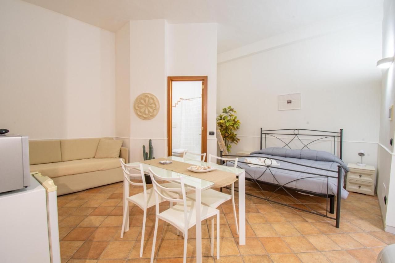 Hôtel Andrea'S à Lecce Extérieur photo