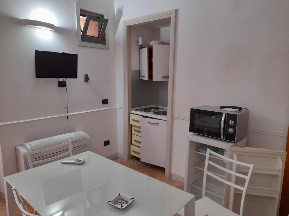 Hôtel Andrea'S à Lecce Extérieur photo